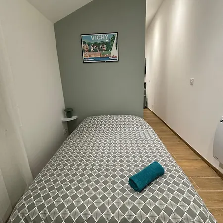 Cosy Maisonnette Marche Couvert - Stationnement Gratuit